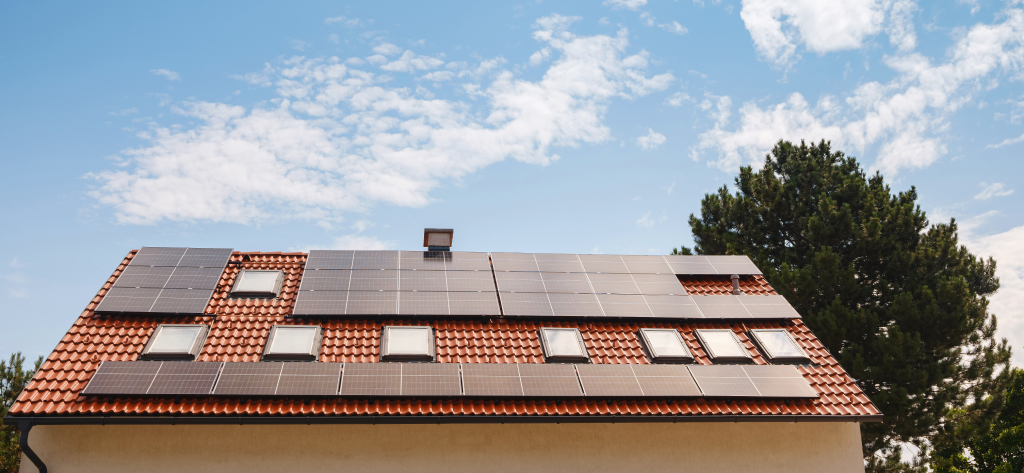 How to Prepare Your Roof and Attic Before Solar Installation